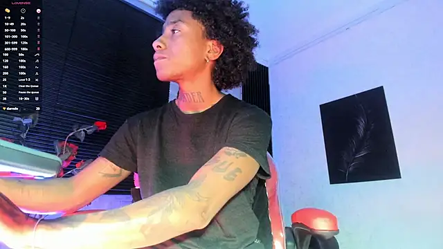 JhonyMiller  online show from October 12, 8:33 pm