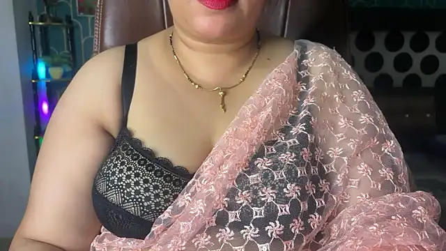 FlatVincy4 online show from February 23, 3:33 pm