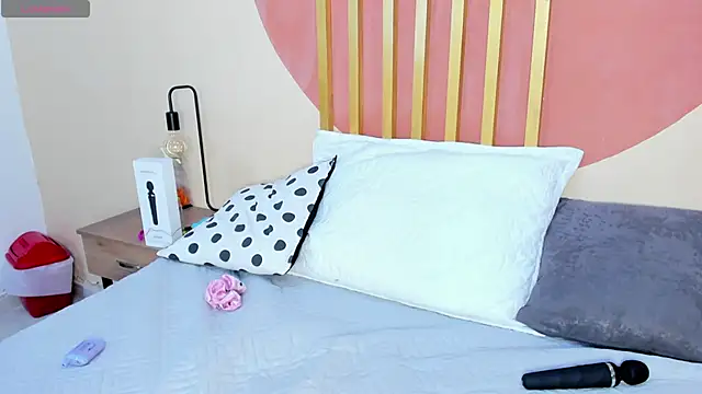 Nicole Angels  online show from September 17, 8:07 pm