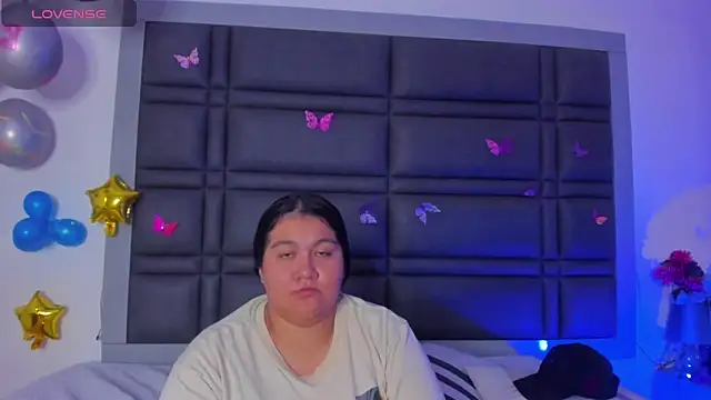 Charlott Liam online show from September 14, 8:07 pm