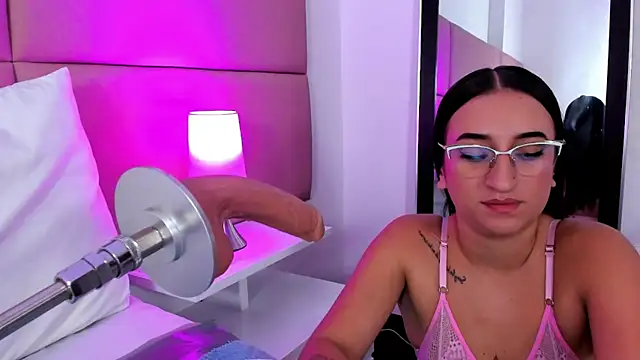 SammyMorales online show from November 7, 1:06 pm