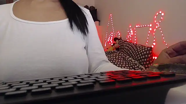 Snapshot of LasolitaAuri chatting on October 29, 7:16 pm LasolitaAuri online show from October 29, 7:16 pm