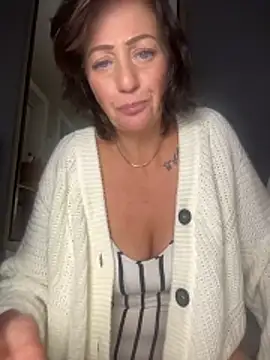 AlessasRoom online show from November 13, 10:31 pm