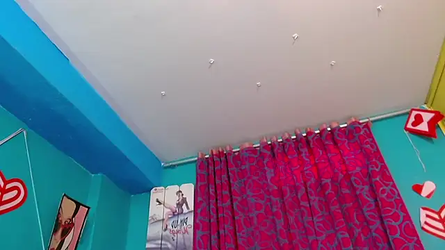 valerie mase online show from October 14, 6:54 pm