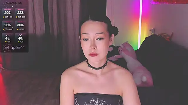 kittenrisha online show from October 11, 6:51 am