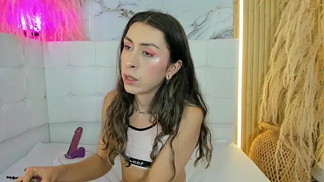 Sara Davina online show from November 11, 4:52 am