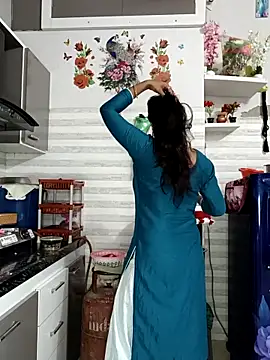 Best-Couple online show from September 18, 4:33 am