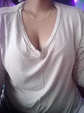 muskan-Sharma online show from October 7, 5:01 am