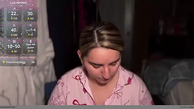 mamifresita online show from January 8, 9:57 am