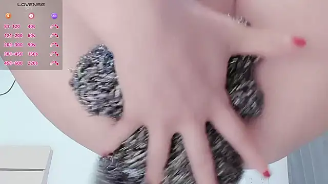 Lucky-xiuxiu online show from October 31, 4:44 pm