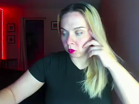 HappyIva online show from October 7, 11:03 am