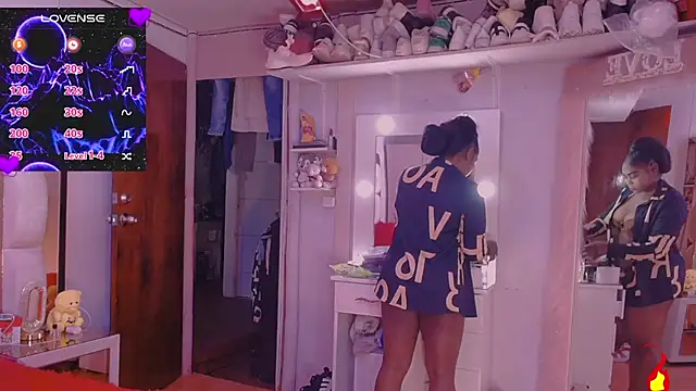 Aliana Ross online show from September 10, 8:25 am