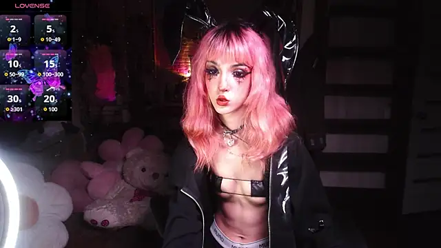 Ink  pleasure online show from February 26, 12:09 am