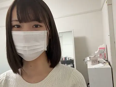 Snapshot of tsu_mu_gi_ chatting on October 15, 7:11 am tsu mu gi  online show from October 15, 7:11 am