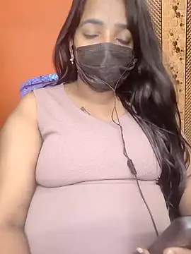 Lolitatamil online show from February 11, 7:04 pm