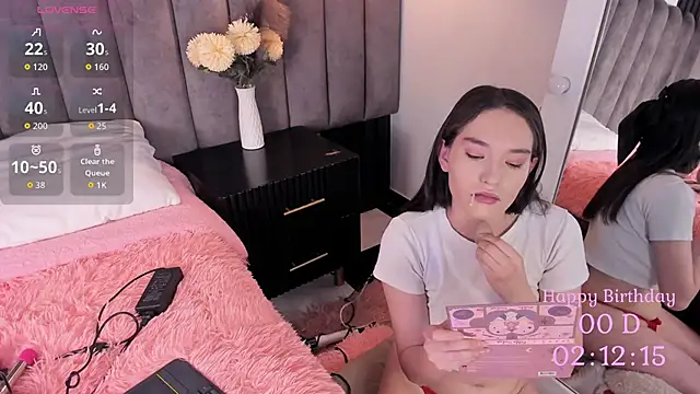 chelsea bolton  online show from October 13, 12:30 pm