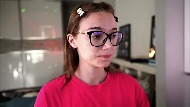 ileanacampbe online show from September 10, 4:34 am