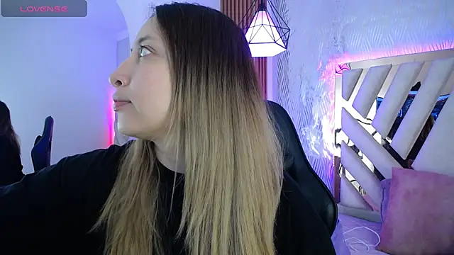 NyxAndria 1 online show from February 6, 12:47 am