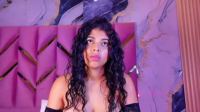 hotiergirl online show from February 12, 4:41 pm