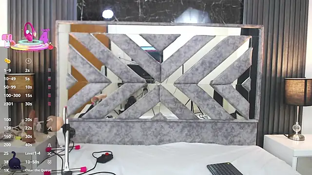 SalomeSimonz online show from November 7, 8:14 pm