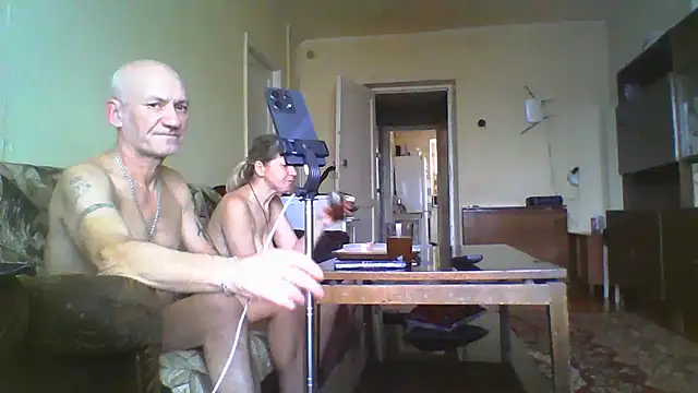 LoverCoupxl online show from September 20, 12:03 pm