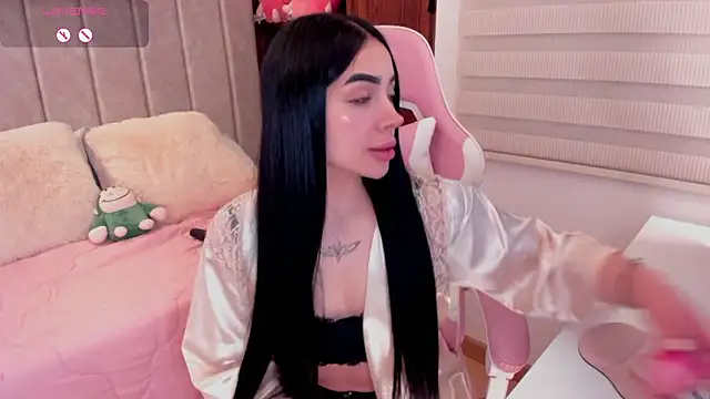 tamy xoo online show from October 3, 9:20 pm