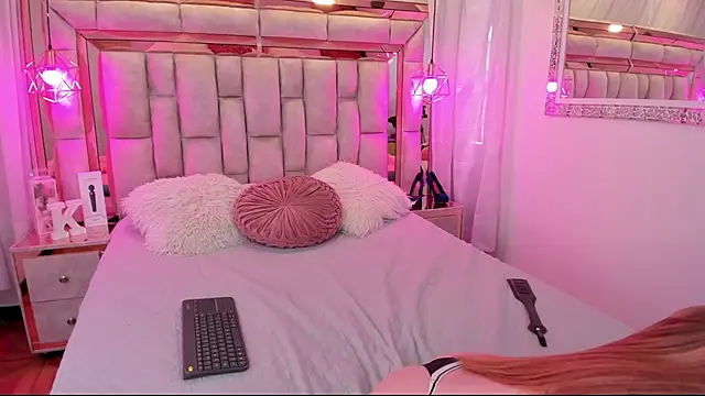 Katalina Evans online show from November 26, 11:22 am