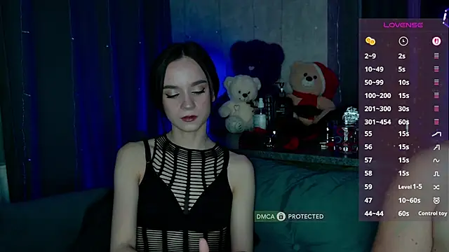 Snapshot of alexnikaaa chatting on October 25, 6:37 pm alexnikaaa online show from October 25, 6:37 pm