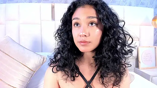 Snapshot of Tamara_palacios chatting on October 23, 2:23 pm Tamara palacios online show from October 23, 2:23 pm