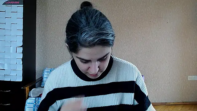  Roselina  online show from January 17, 9:06 am