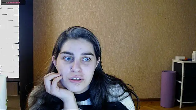  Roselina  online show from March 2, 6:58 pm