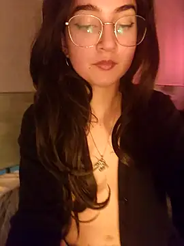 Vanessa-2002 online show from November 10, 10:05 pm