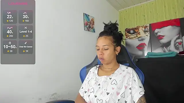 Miss sparkle00 online show from February 27, 8:52 pm