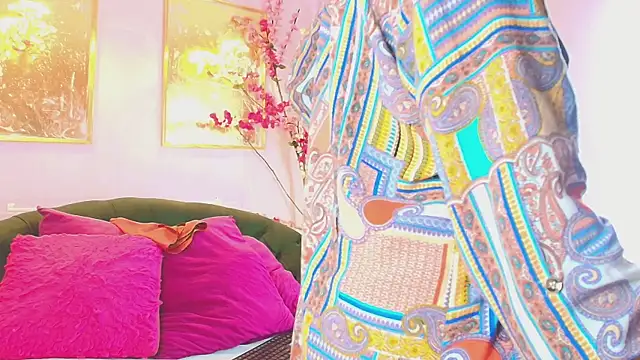 scarlette69 online show from March 1, 7:35 pm