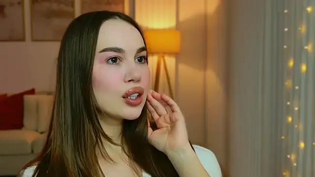 GoddessRoxana online show from December 16, 1:50 pm