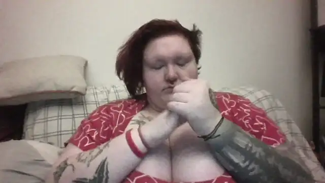 CorgiGodez98 online show from March 9, 3:31 am