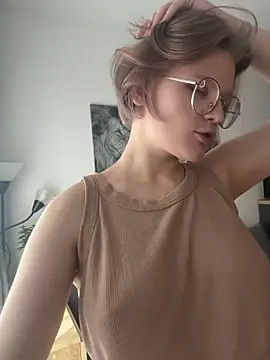  JessieVibes online show from October 7, 11:58 am