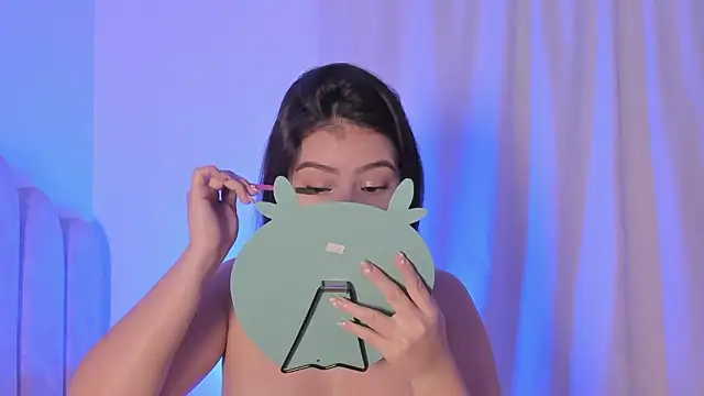 Marianagarcia01 online show from January 31, 11:14 pm