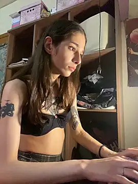 mollyEXD online show from September 27, 8:49 pm