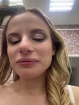 LanaSparks online show from October 16, 5:10 am