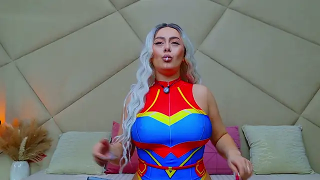 ChloeFrost online show from January 13, 6:19 am