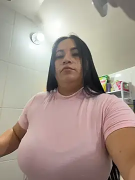 Miia Jazmin online show from December 20, 6:01 pm