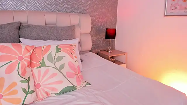 ah mara  online show from October 26, 11:49 am