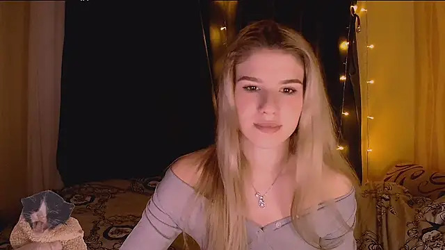 Melissa smith  online show from November 27, 9:50 pm