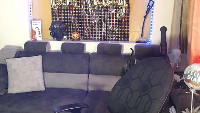 sachaclinford online show from October 17, 4:54 pm