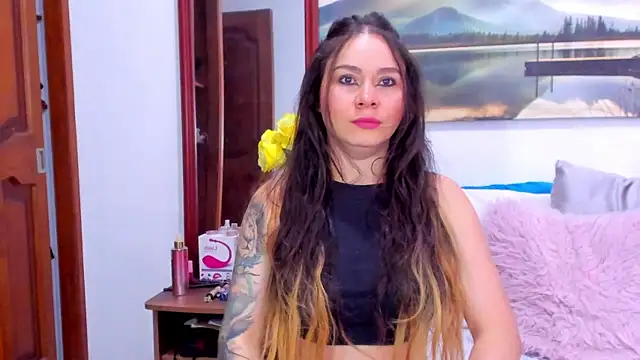 Lesley Colton online show from September 30, 3:39 pm