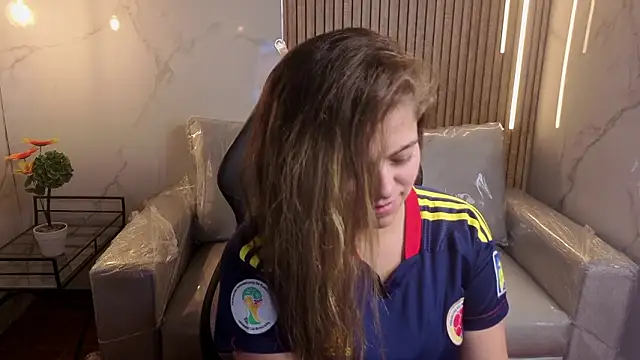 Kitten Cam online show from February 11, 3:20 am