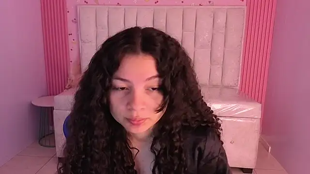 shalon diaz s online show from February 25, 1:53 pm