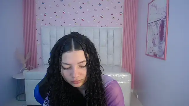 shalon diaz s online show from January 14, 1:05 pm