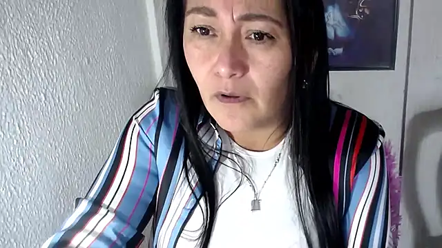 JULIANAWET69 online show from February 22, 12:33 am